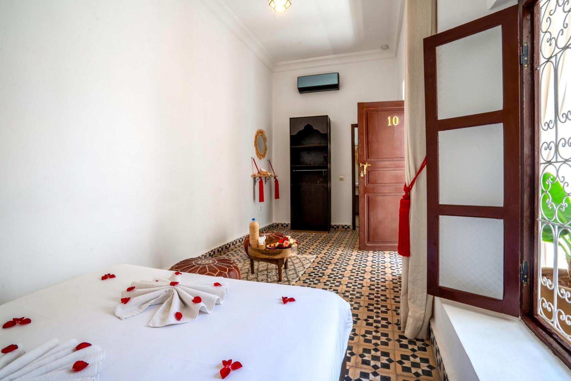 Riad Les Cornes De Gazelle Marrakesh Exterior photo
